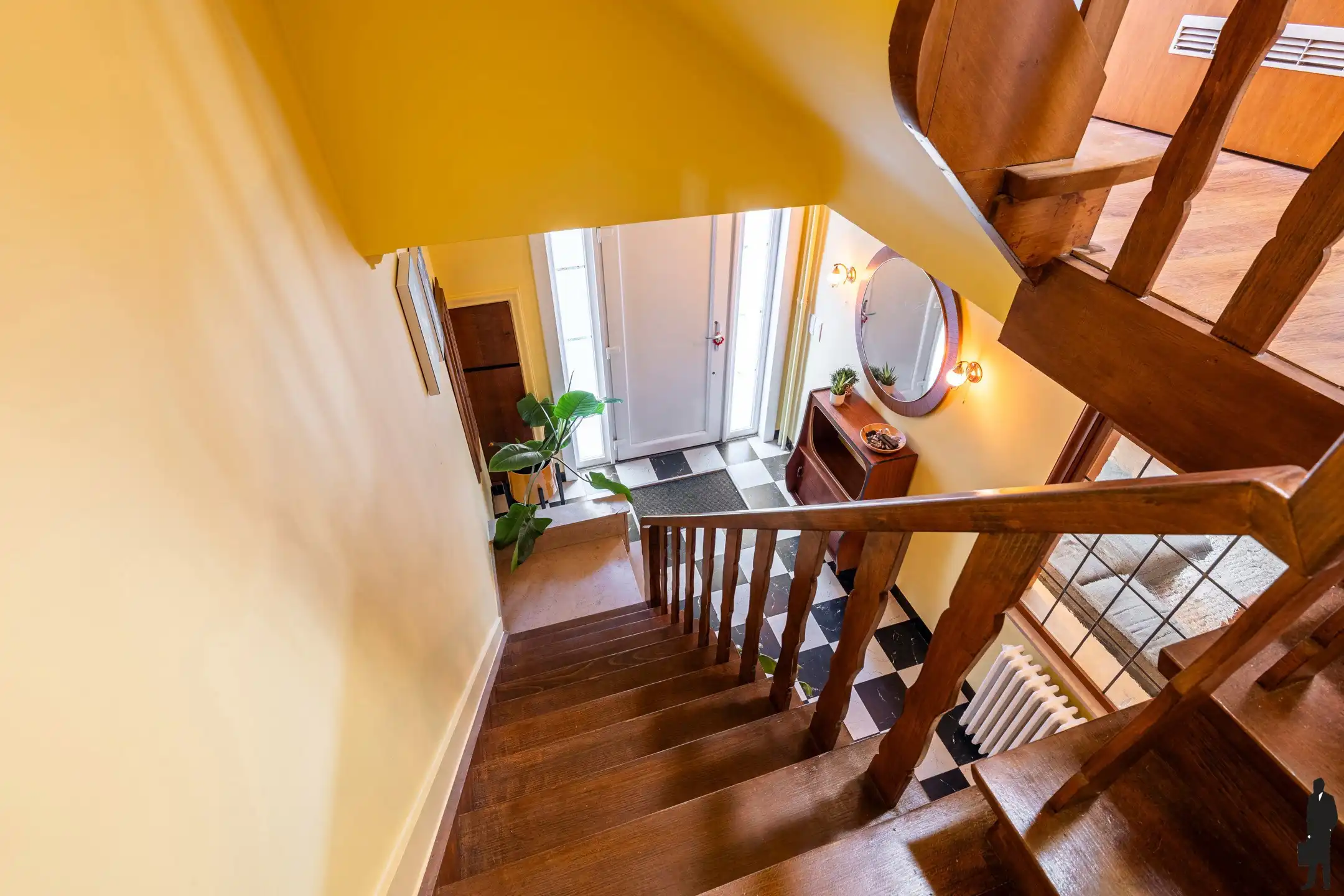 Instapklare gezinswoning met 5 slpks en ZW-tuin foto 11