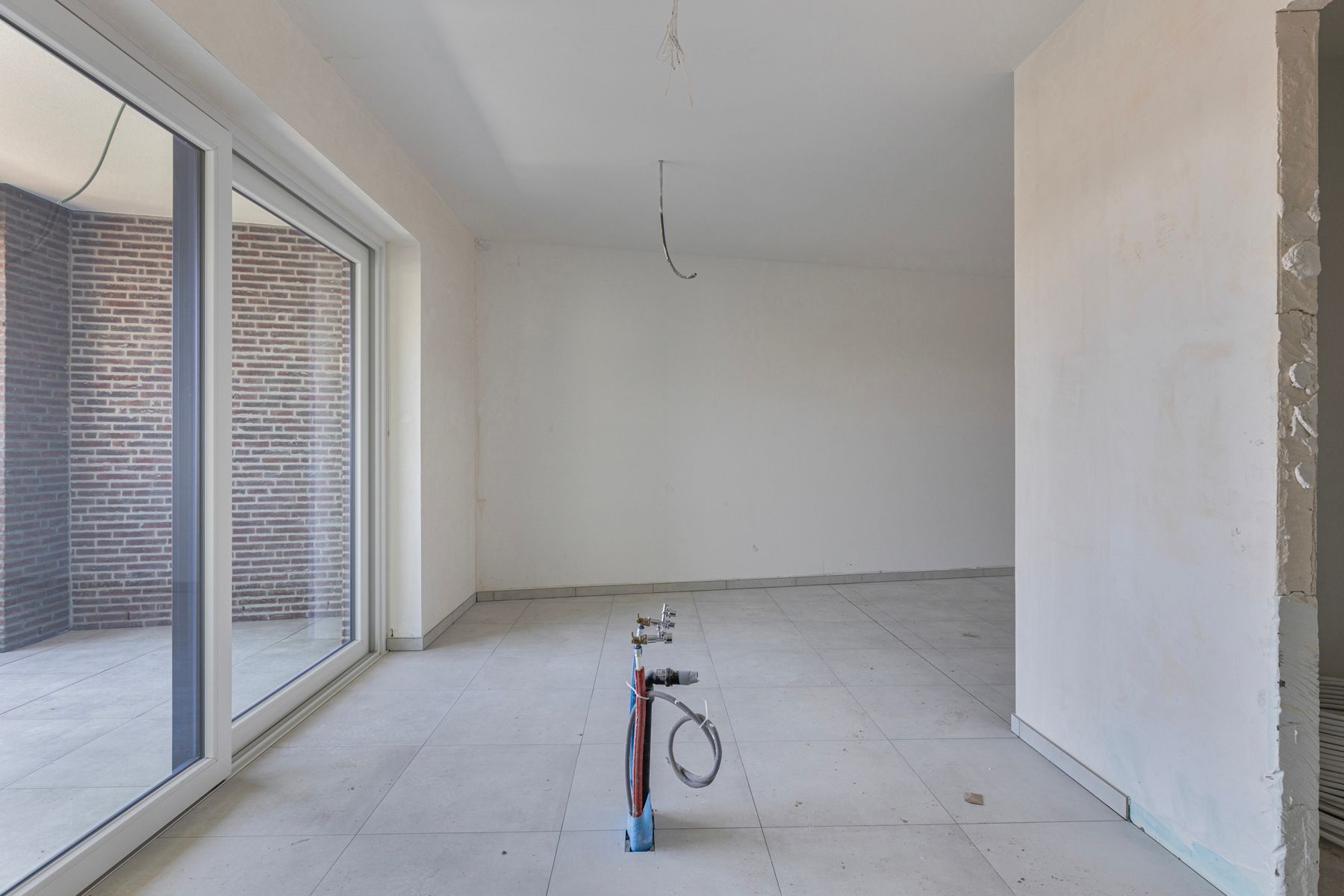 Appartement met ruime leefruimte te Aalst foto 4