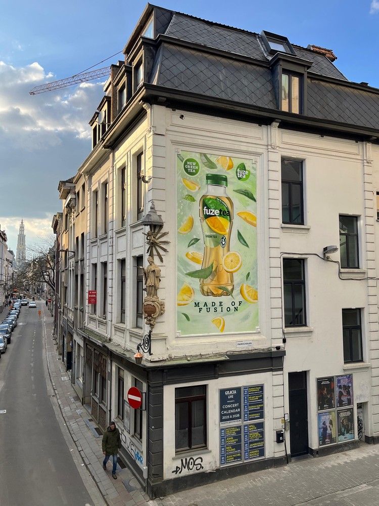 Vergund studentengebouw op een uitstekende AAA locatie, tegenover de AP Hogeschool foto 2