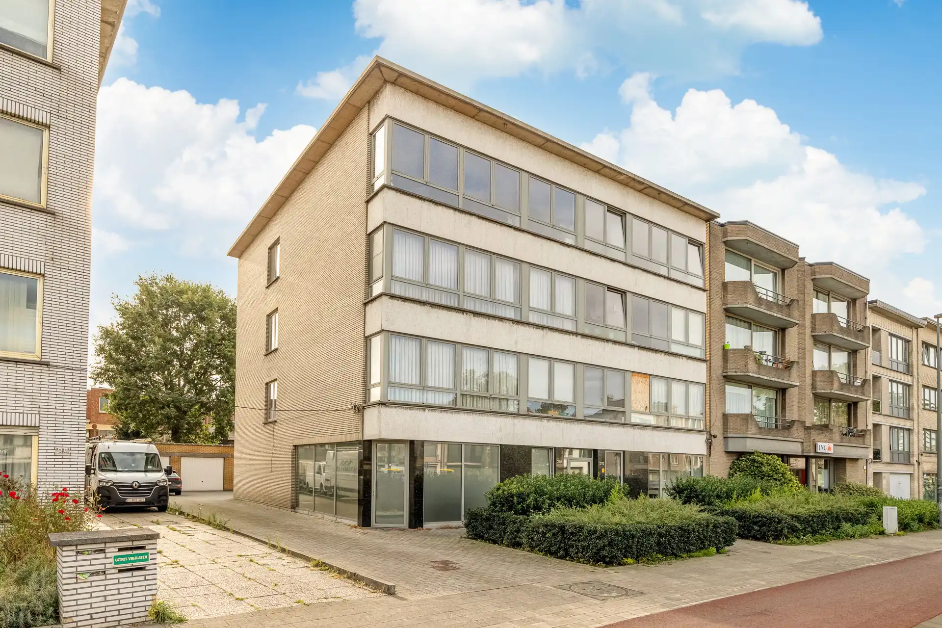 Instapklaars gelijkvloersappartement met 2 slaapkamers foto 14