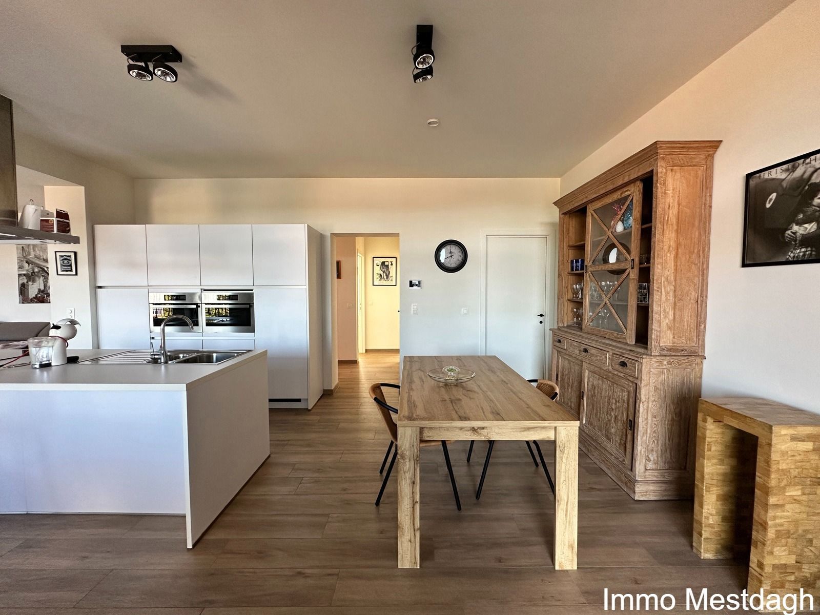 Top appartement binnen ring Diest, met terras foto 3