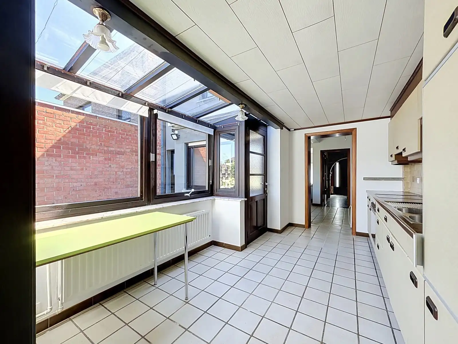 Mooie én instapklare gezinswoning met 3 SLPK én tuin! foto 6