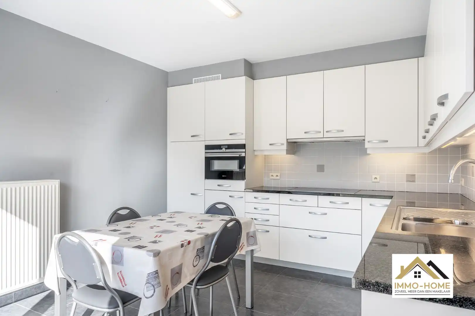 Ruime bungalow met ruime tuin in residentiële omgeving!  foto 12