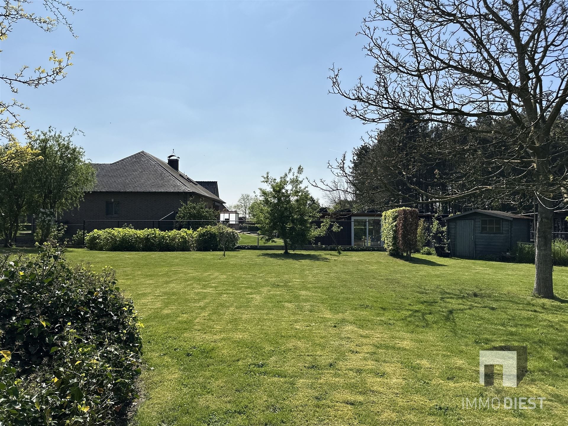 Instapklare woning met zicht op agrarisch gebied - bureau + 3 slpks foto 47