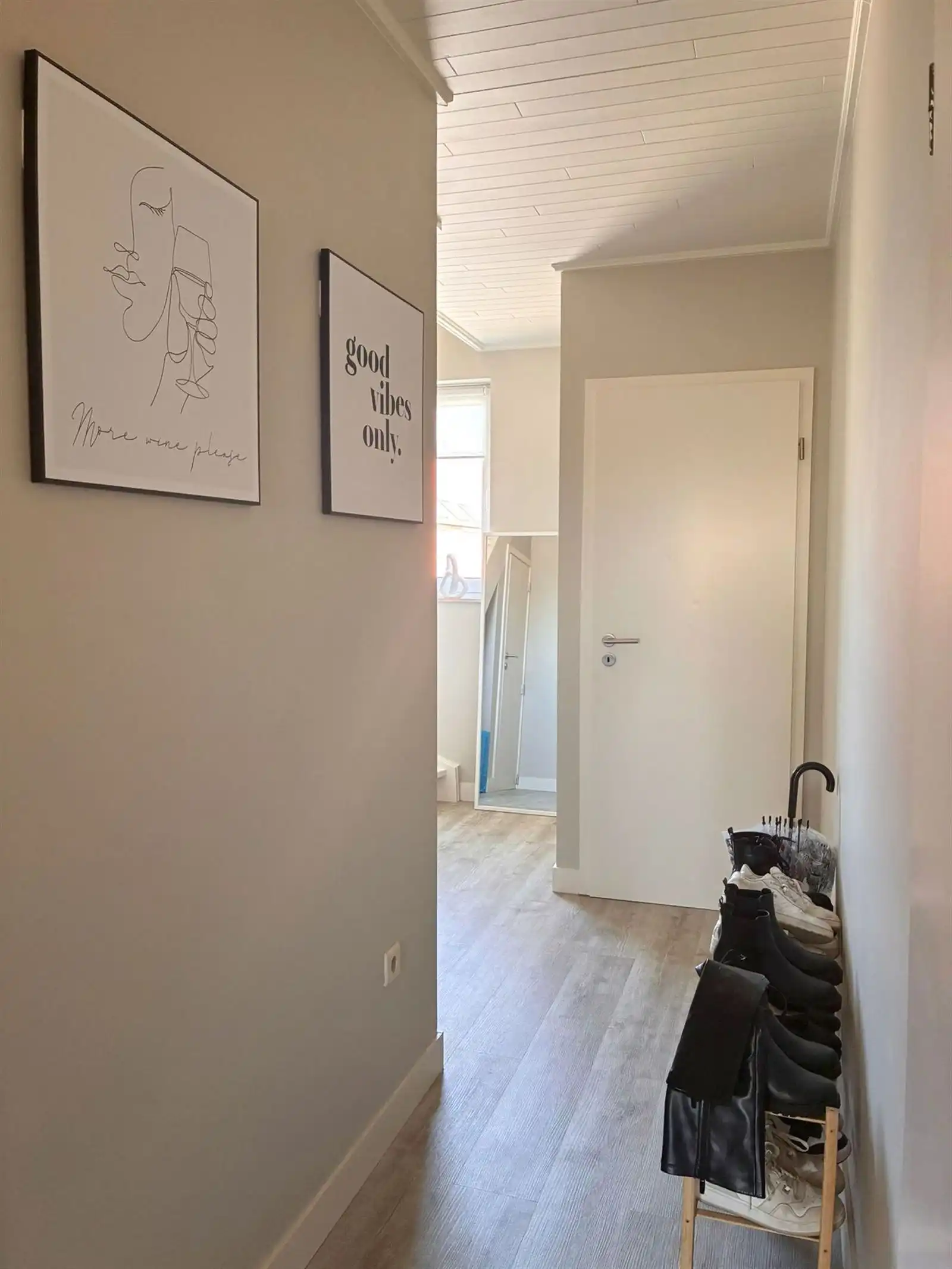 Appartement met 1 slaapkamer,dressing,terras en staanplaats  foto 8