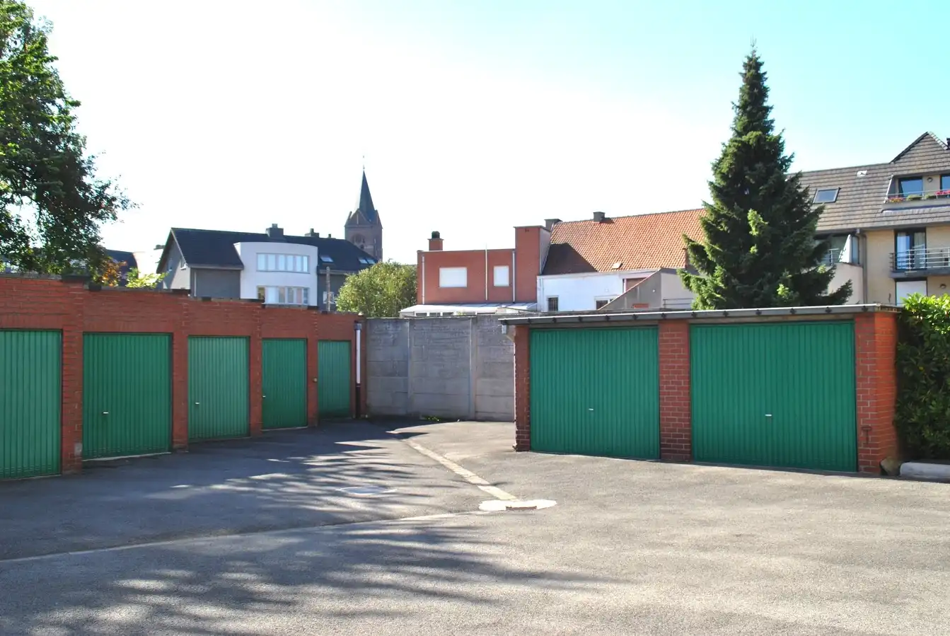 Zonrijk, ruim en gelijkvloers appartement met 2 slaapkamers, garage en zuidgericht terras … foto 17
