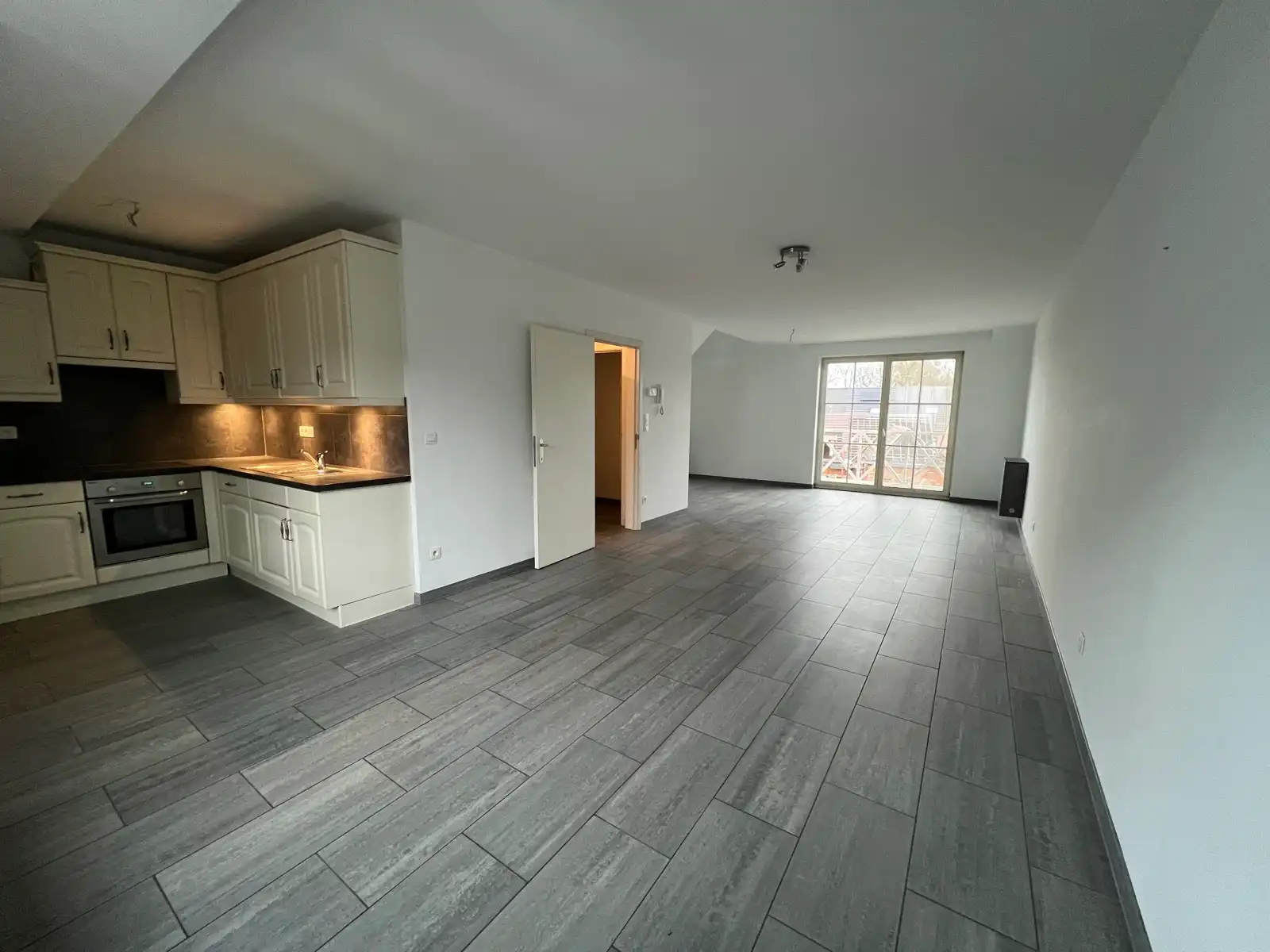 Appartement te huur foto 2