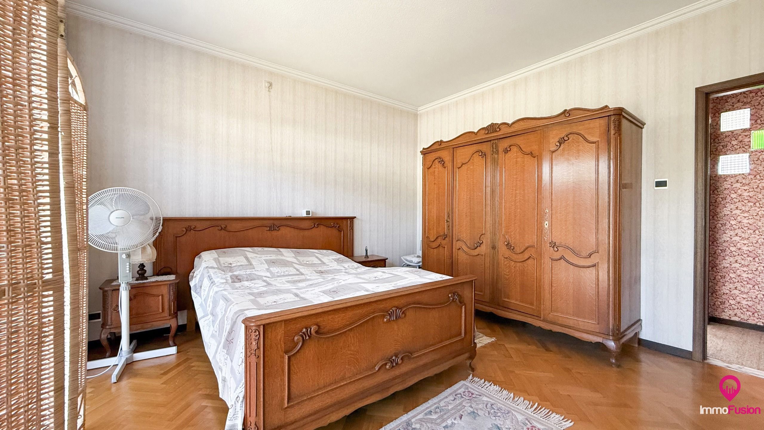 Mooie, volledig onderkelderde bungalow met 3 slaapkamers!  foto 23