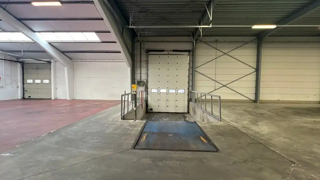 Bedrijfspand te koop – Industriezone Klein Frankrijk, Ronse foto 5