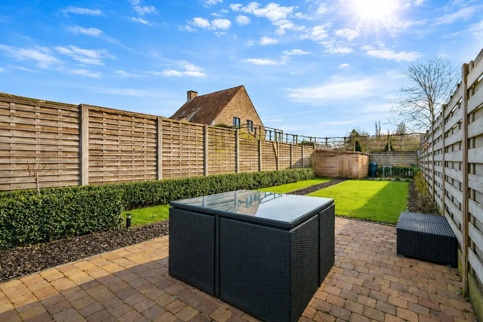 Instapklare woning op een strategische locatie! foto 11