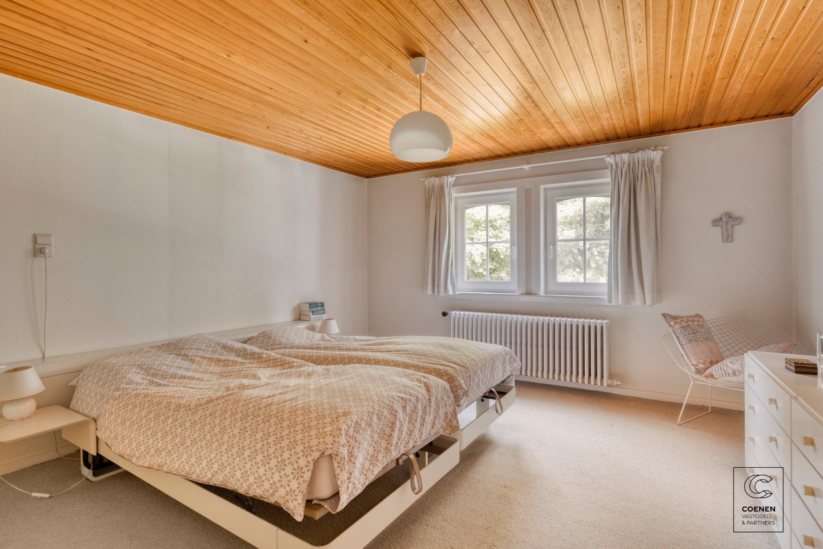 Charmante te renoveren woning van 227 m² en 4 slaapkamers op een TOPlocatie te Schilde! foto 11