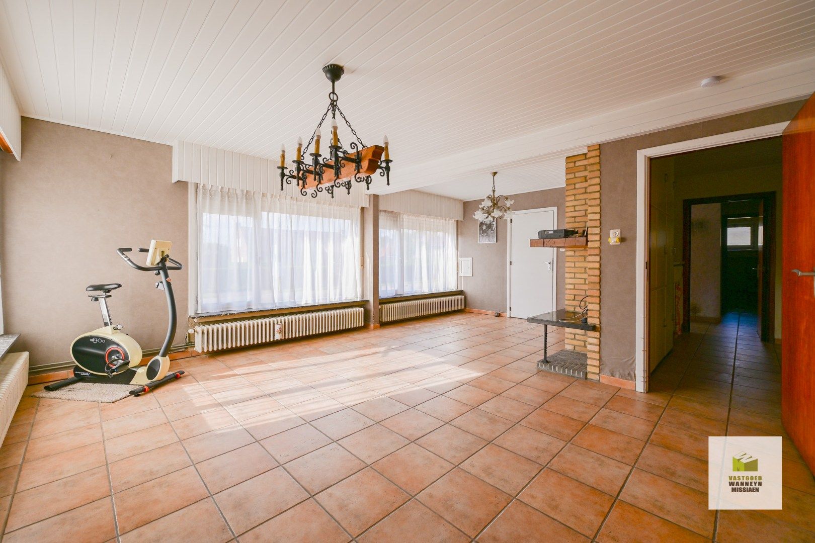 Gelijkvloerse te renoveren of herop te bouwen woning op 811m2 aan bosrand te Hertsberge foto 24