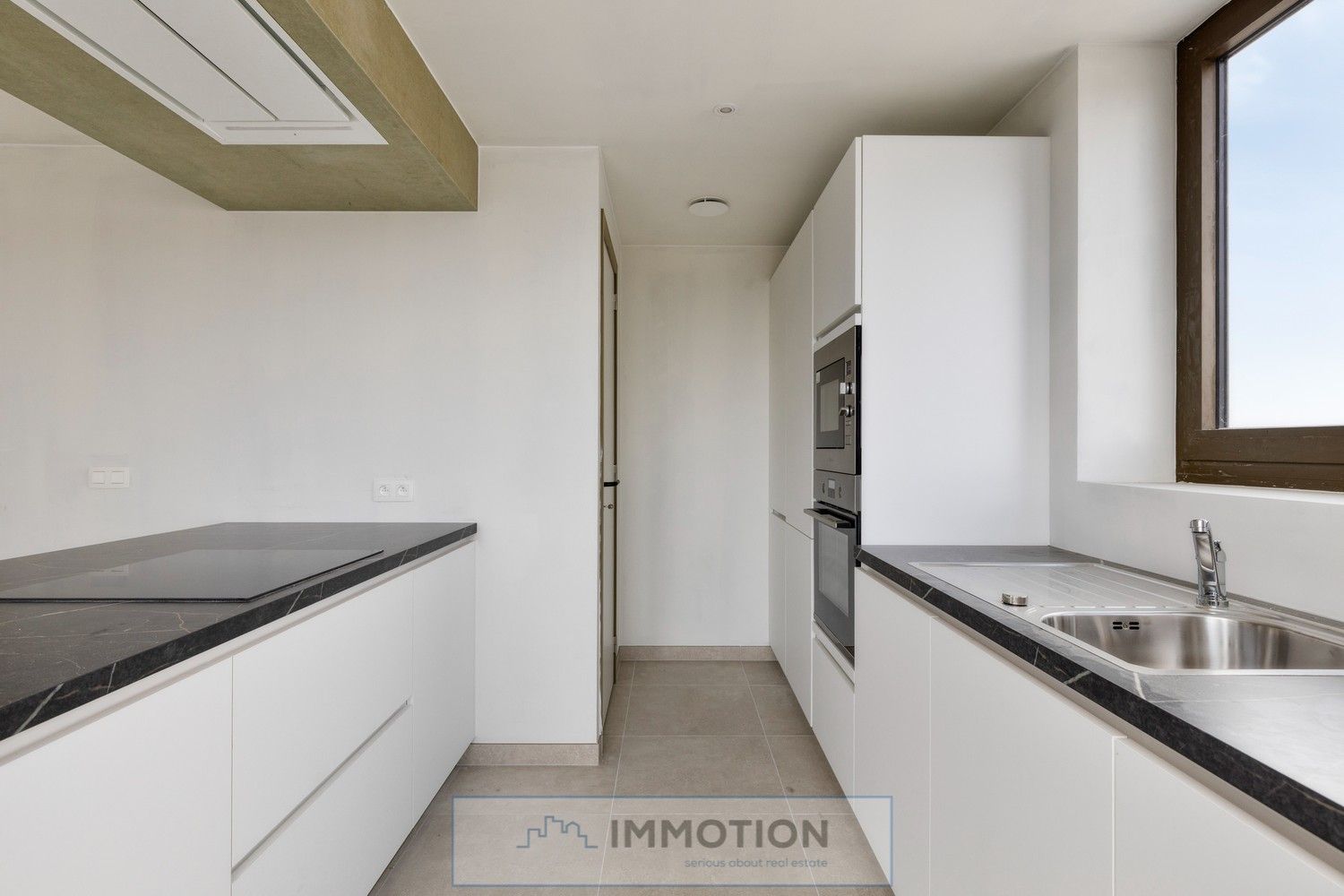 Instapklaar nieuw 1-slaapkamerappartement met terras - KORTRIJKSTRAAT 127 ZWEVEGEM foto 8