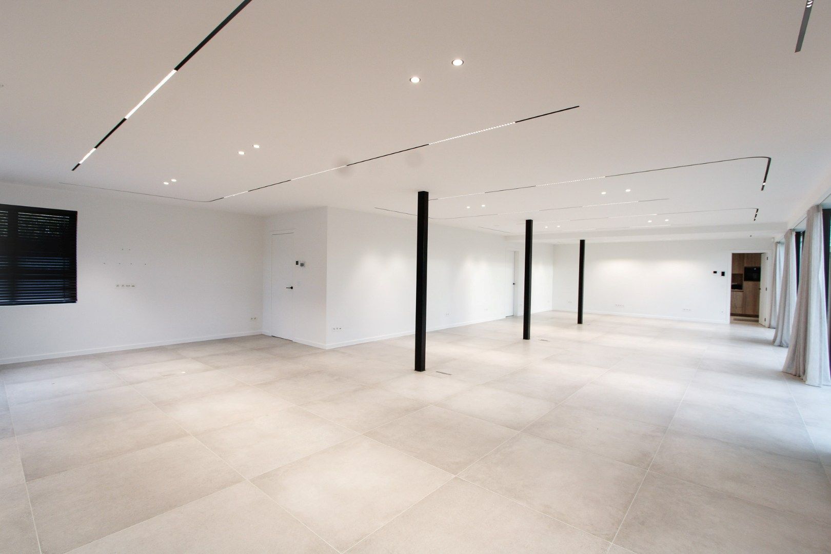 Villa met nevenbestemming kantoor te huur Sacramentsstraat Westkapelle foto 3