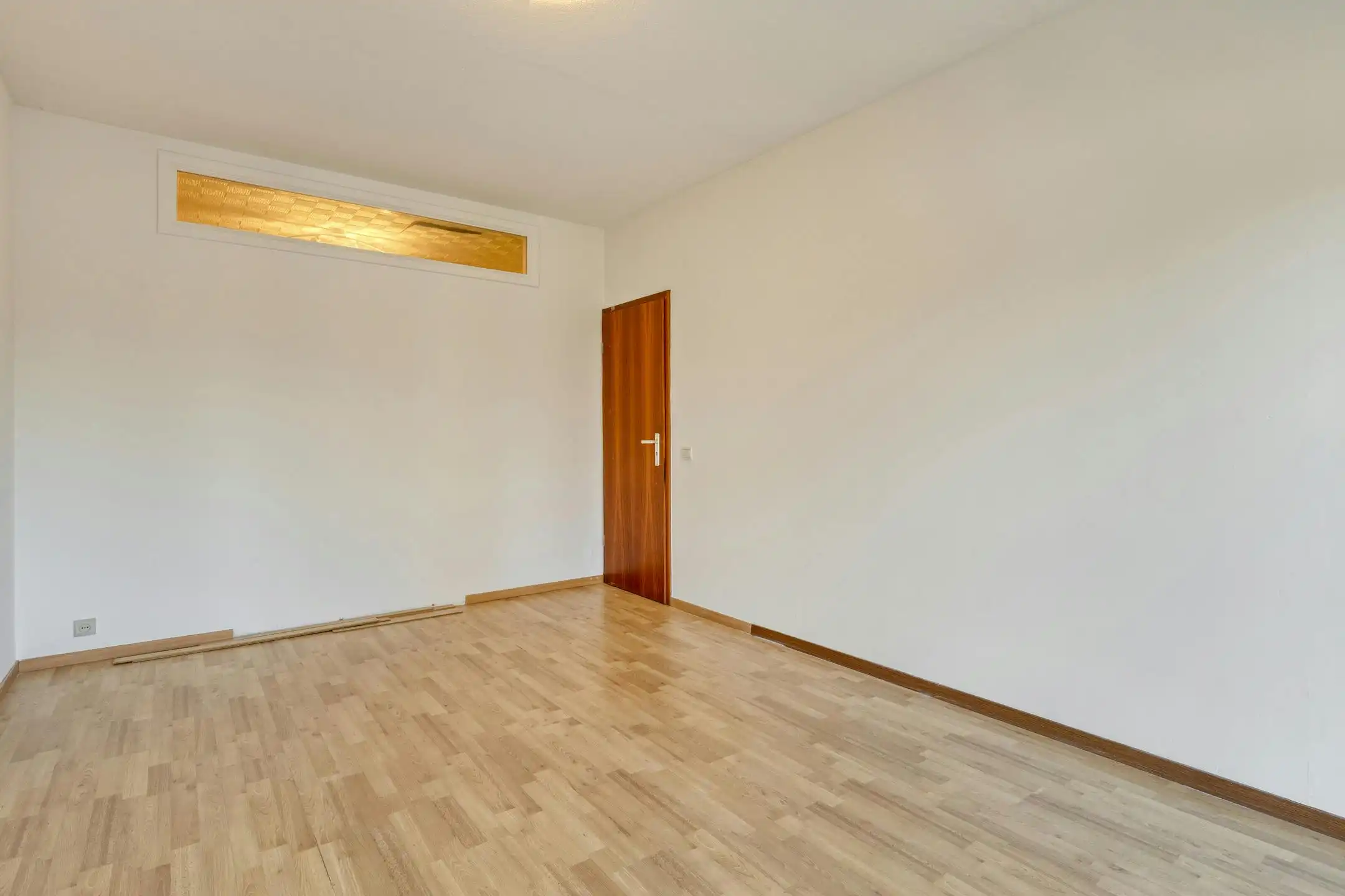 Te renoveren appartement met 2 slaapkamers te koop in Wilrijk  foto 12