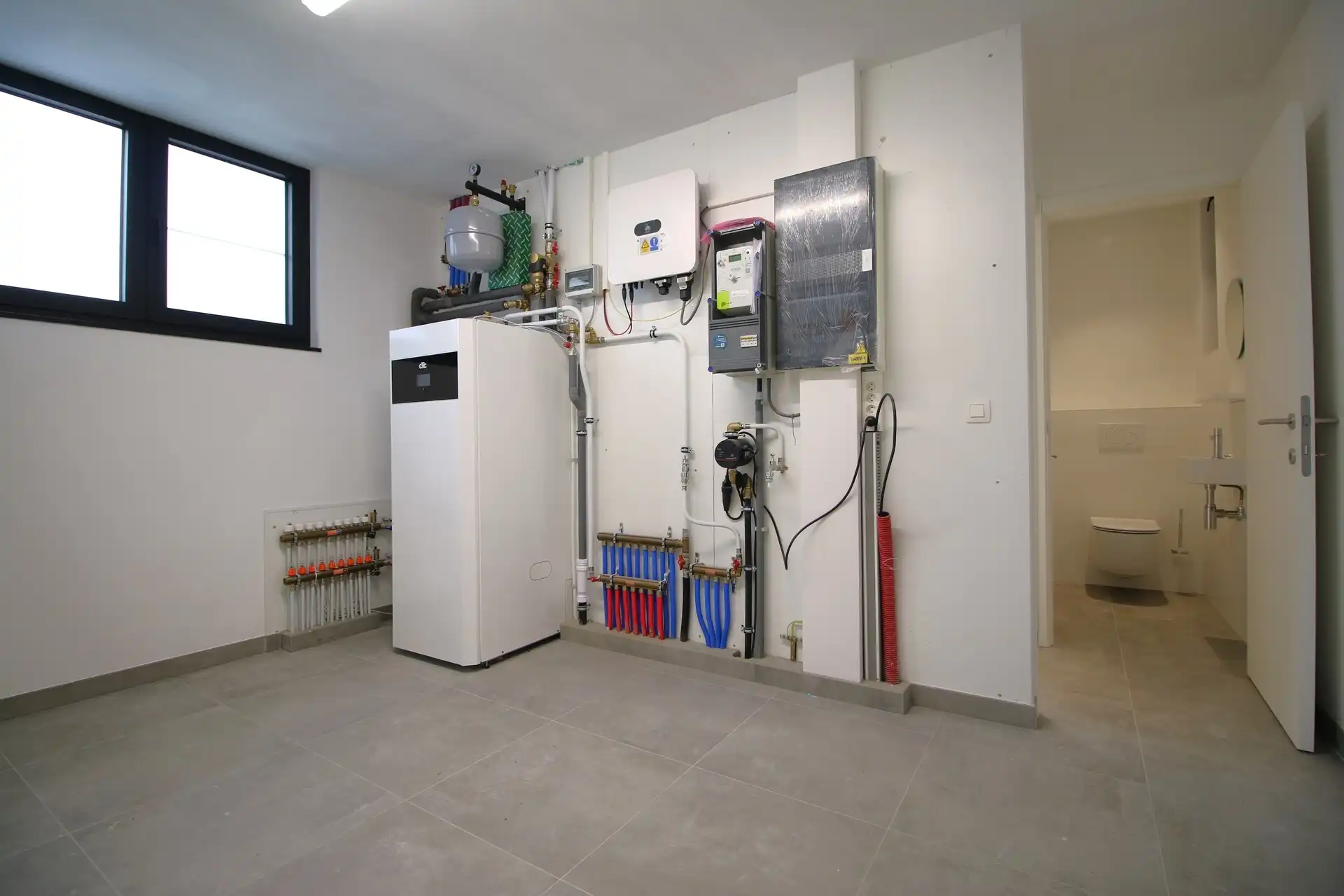 Pas gerenoveerde woning 3 slpk foto 11