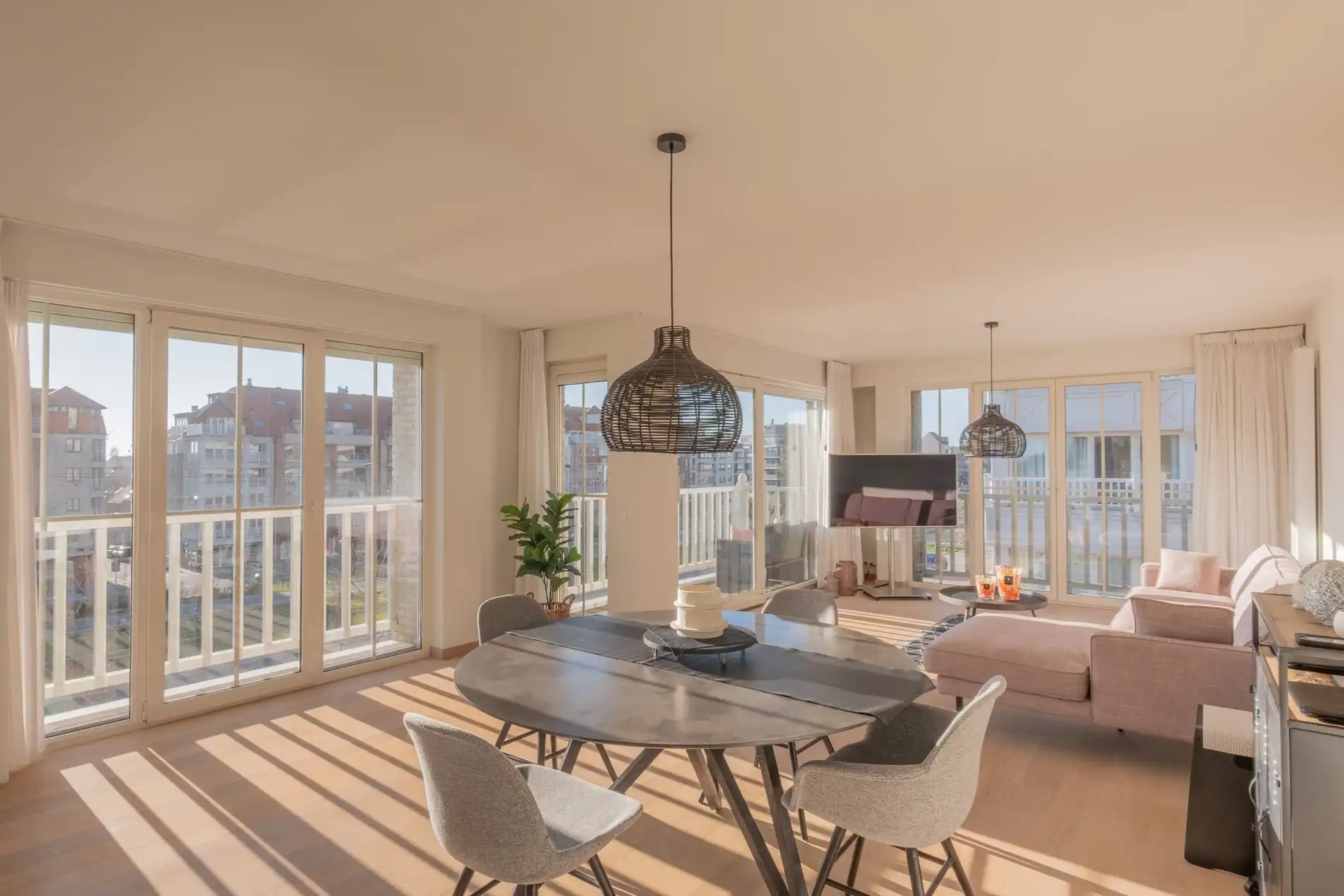 Magnifiek appartement (116 m²) op de Graaf d'Ursellaan foto 4