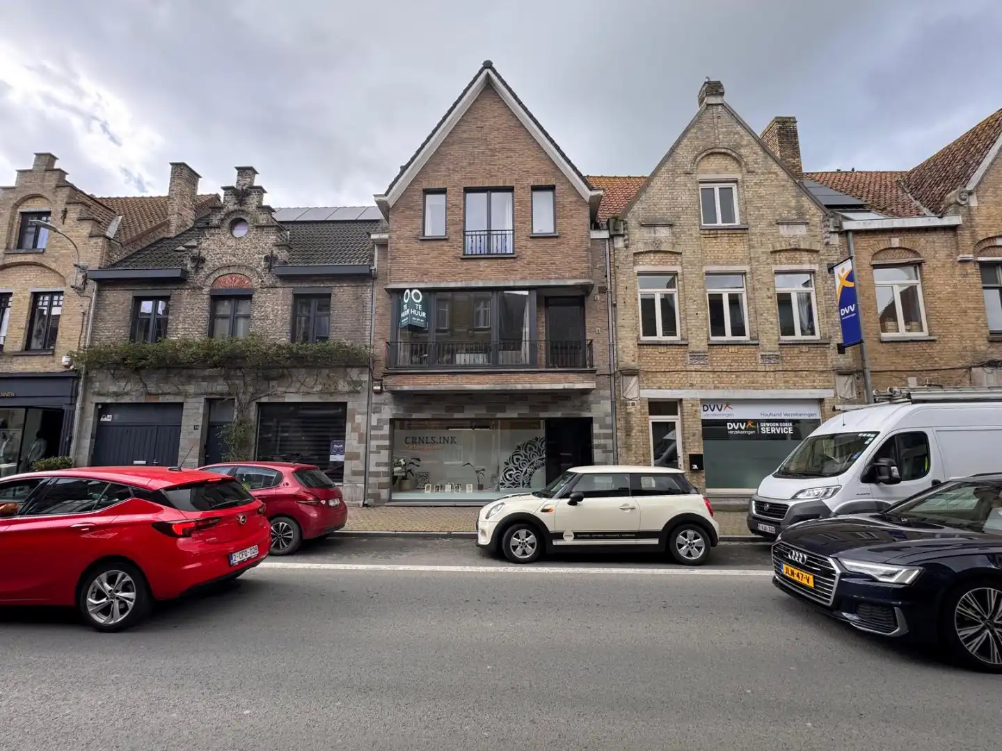 Lichtrijk appartement in hartje Diksmuide! foto 14