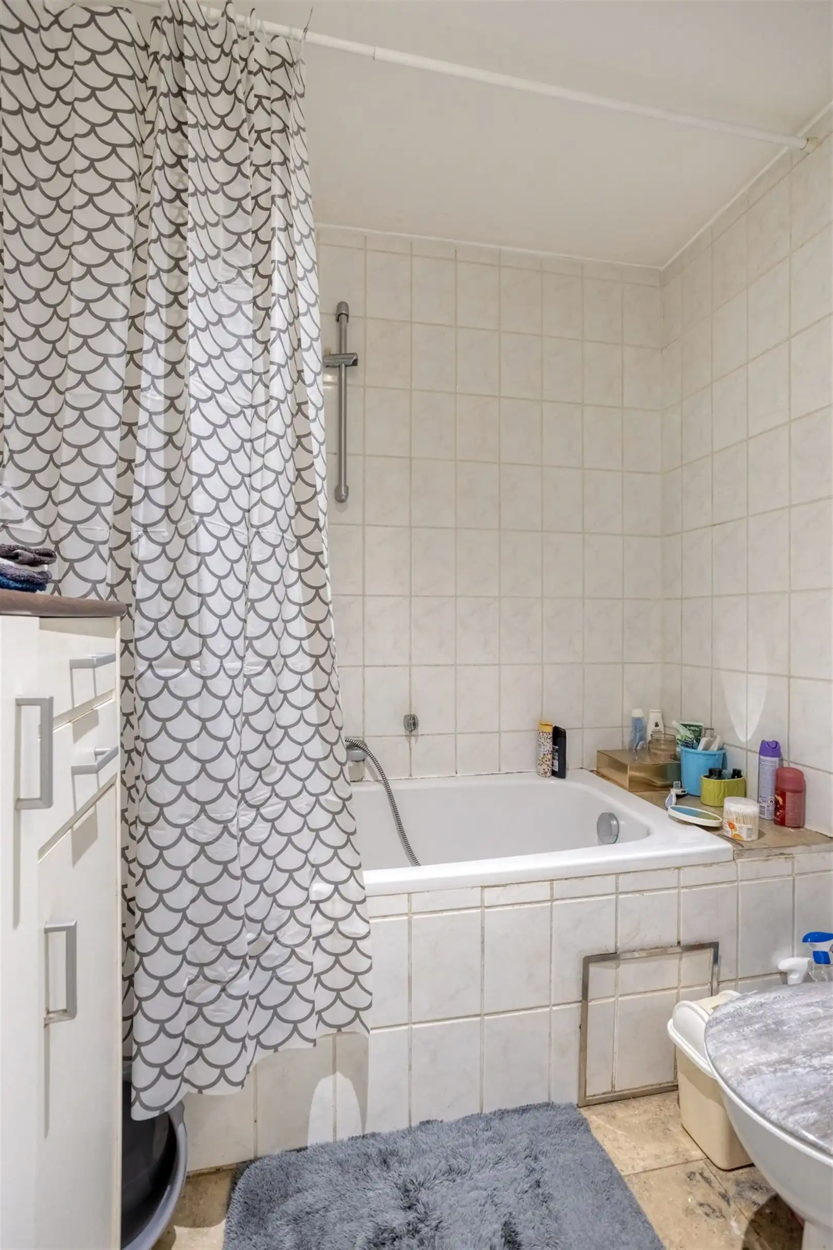 TE KOOP: Gelijkvloers 1-slaapkamer appartement te Hasselt! foto 7