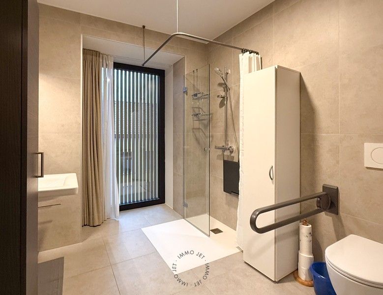 Centraal gelegen en instapklaar appartement met 1 slaapkamer foto 6