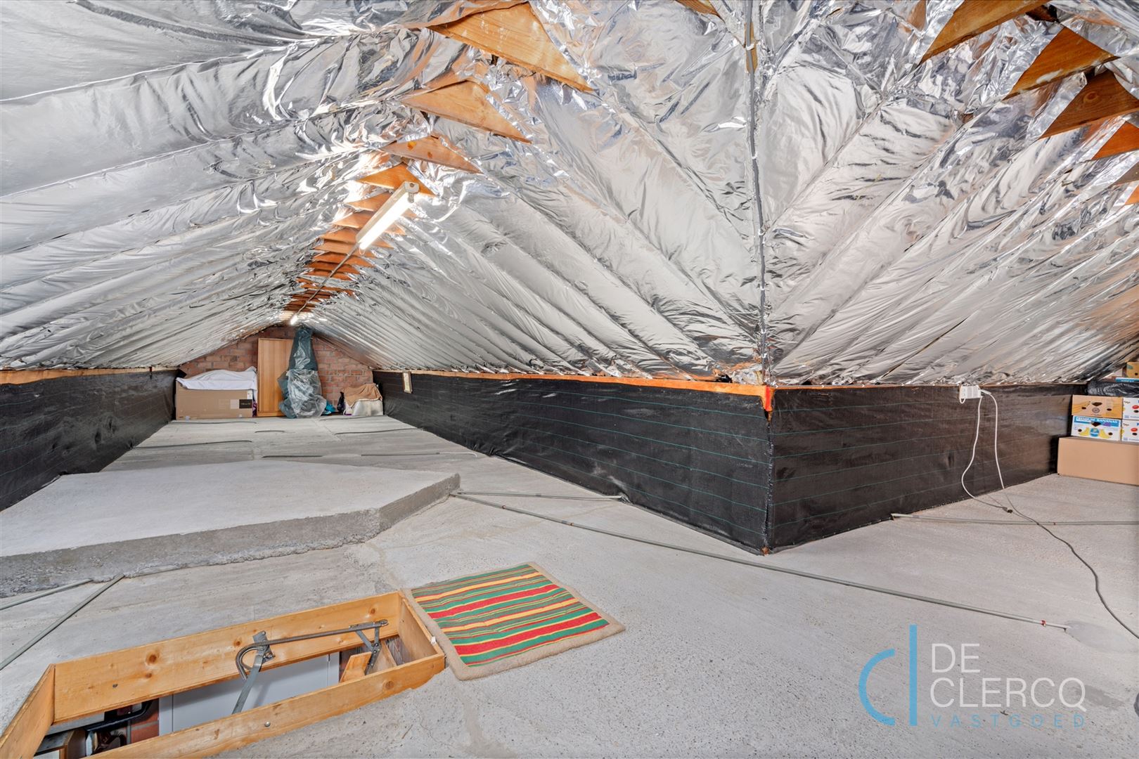 Moderne bungalow met zolder en tuin te koop in Oostakker!  foto 14