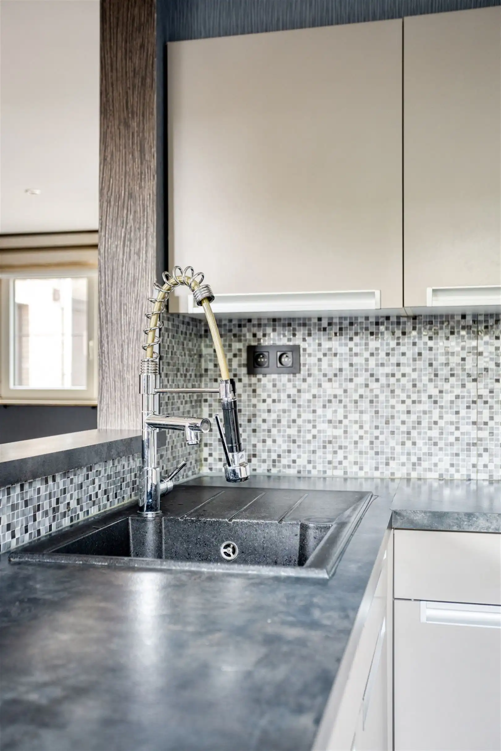 TE KOOP: Ruime gezinswoning met 4 slaapkamers te Houthalen! foto 9