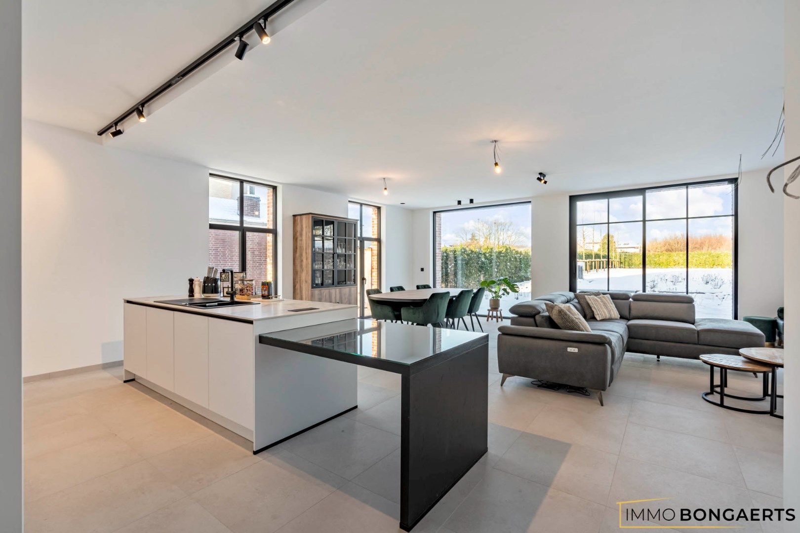 Duplex met twee slaapkamers foto 9