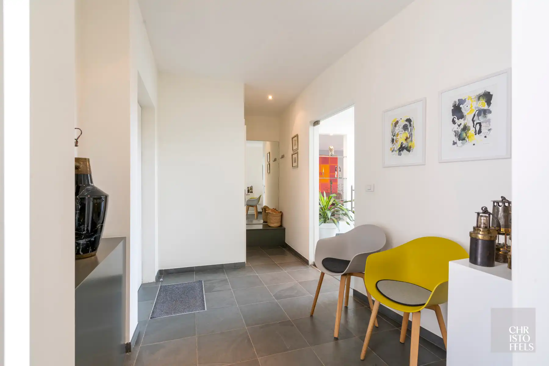 Uitzonderlijke villa van 320m2 gelegen in het pittoreske Leut, op een boogscheut van de Maas! foto 20