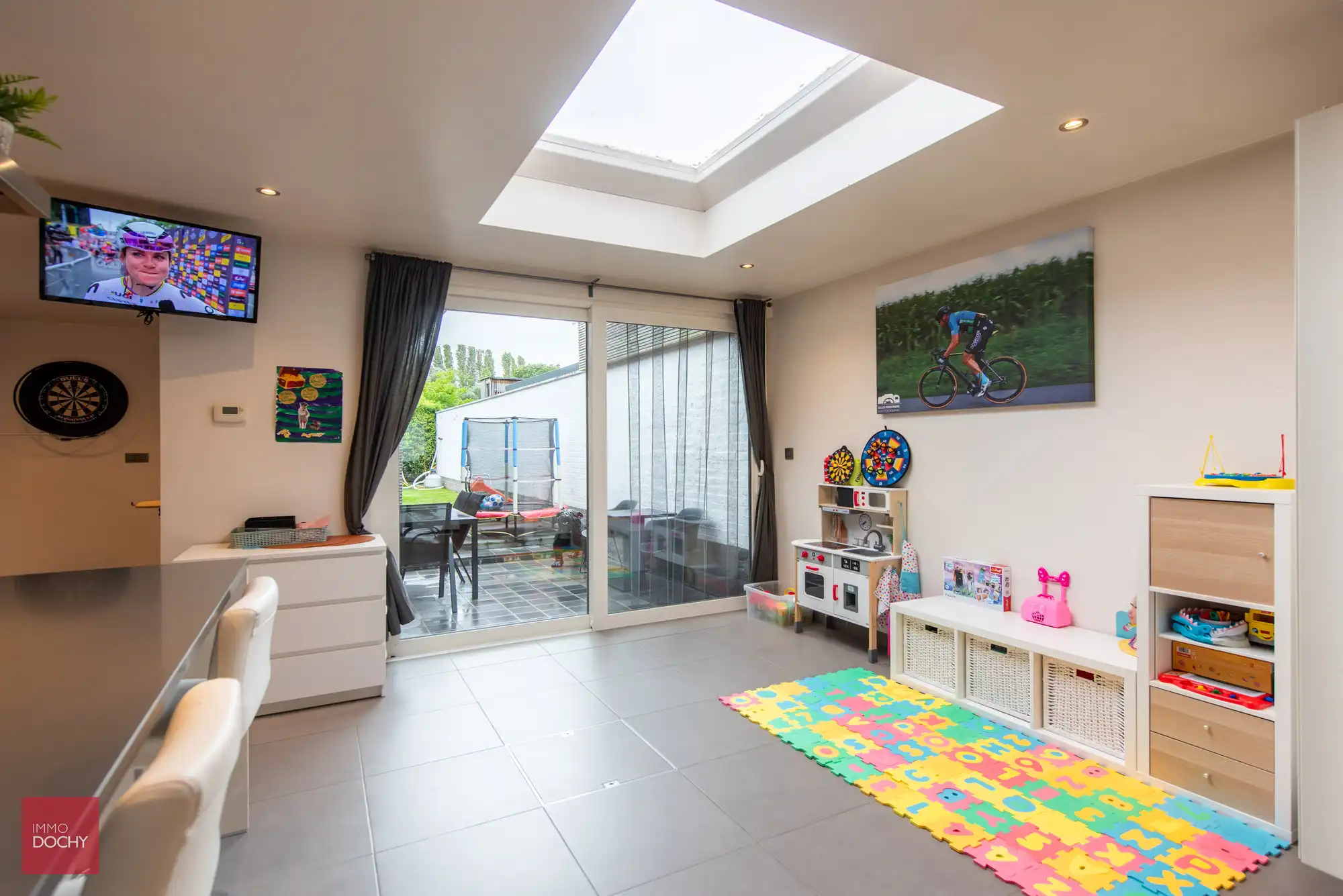 Vernieuwde en instapklare ruime woning centrum | Leiestraat foto 4
