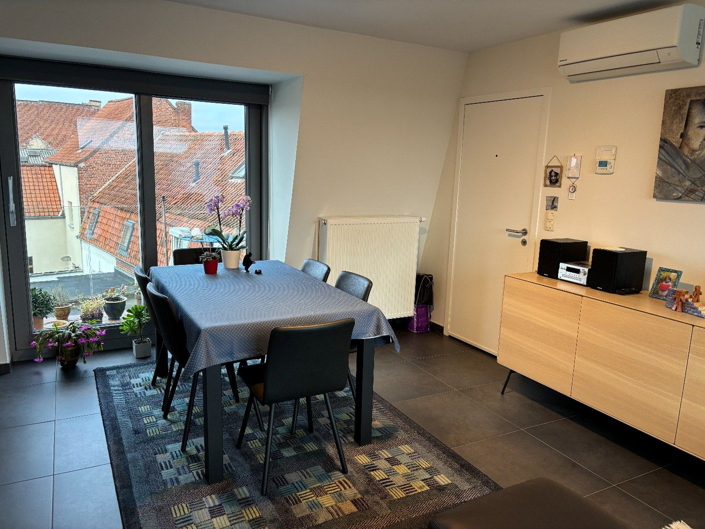 Modern appartement met 2 slaapkamers, garage en terras! foto 4