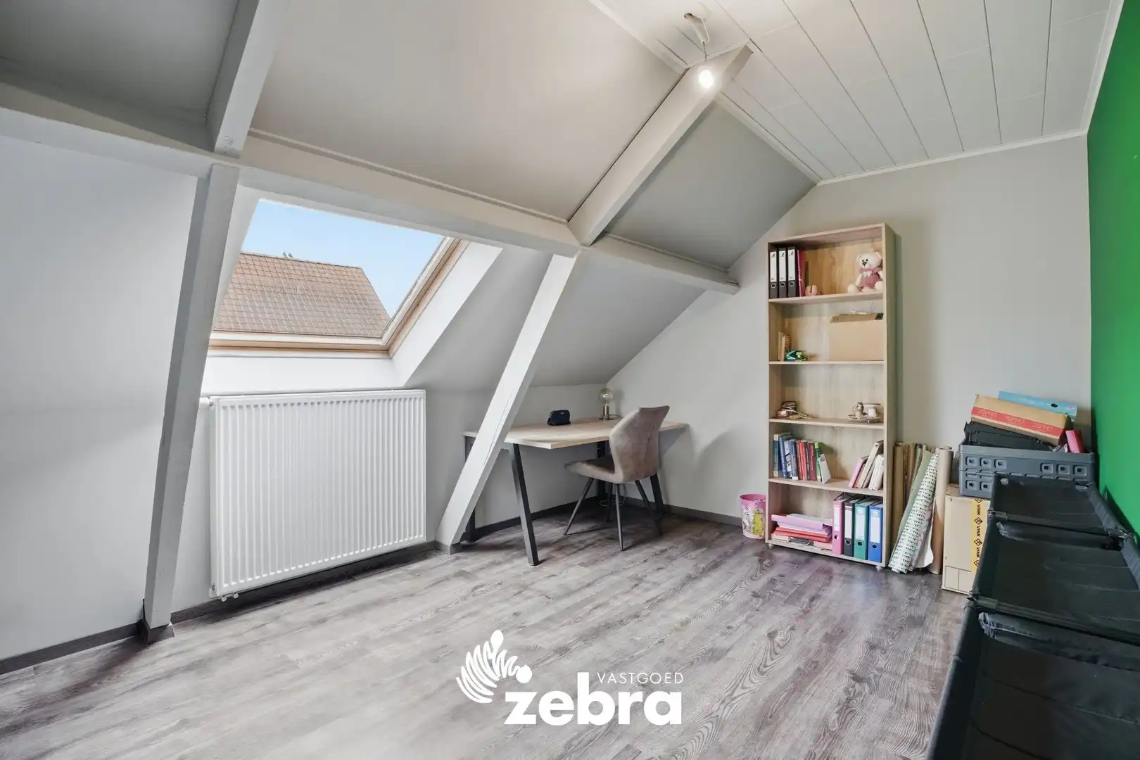 Instapklare woning met 4 slaapkamers nabij centrum Meulebeke! foto 18