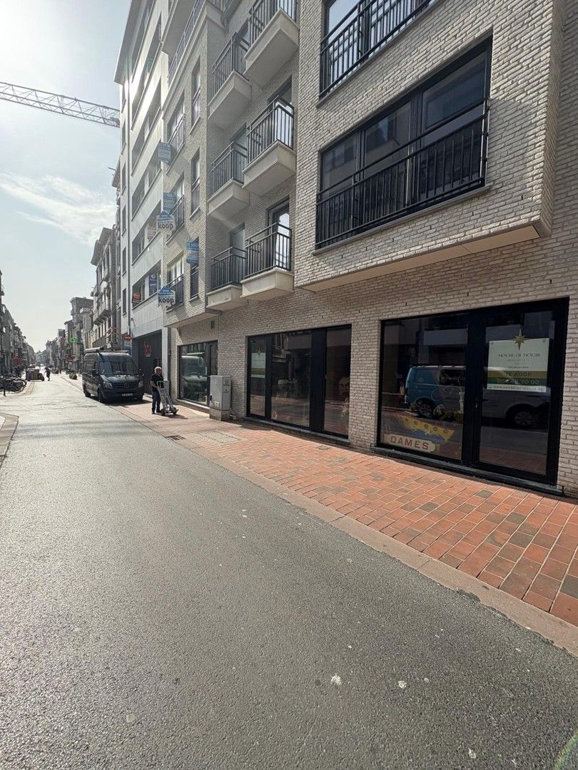 Nieuwbouw handelspanden op topligging in Blankenberge foto 4