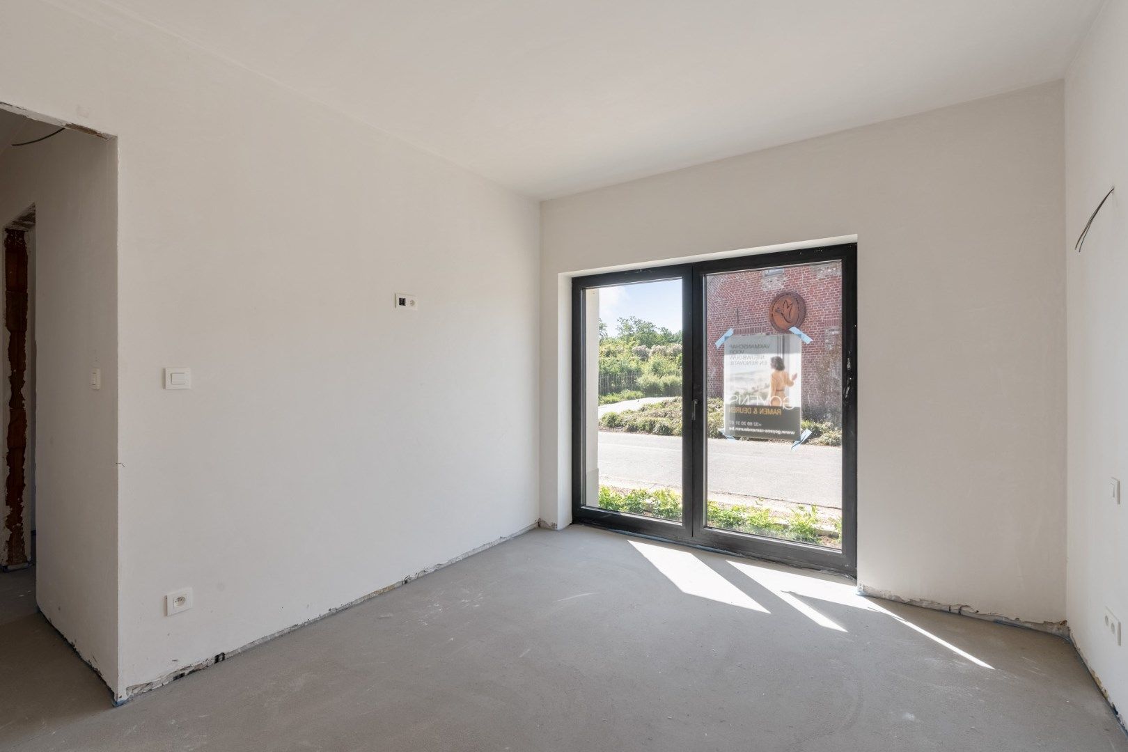 Exclusieve halfvrijstaande woning te koop na transformatie van bestaande hoeve naar 2 casco+ BEN-woningen!  foto 13