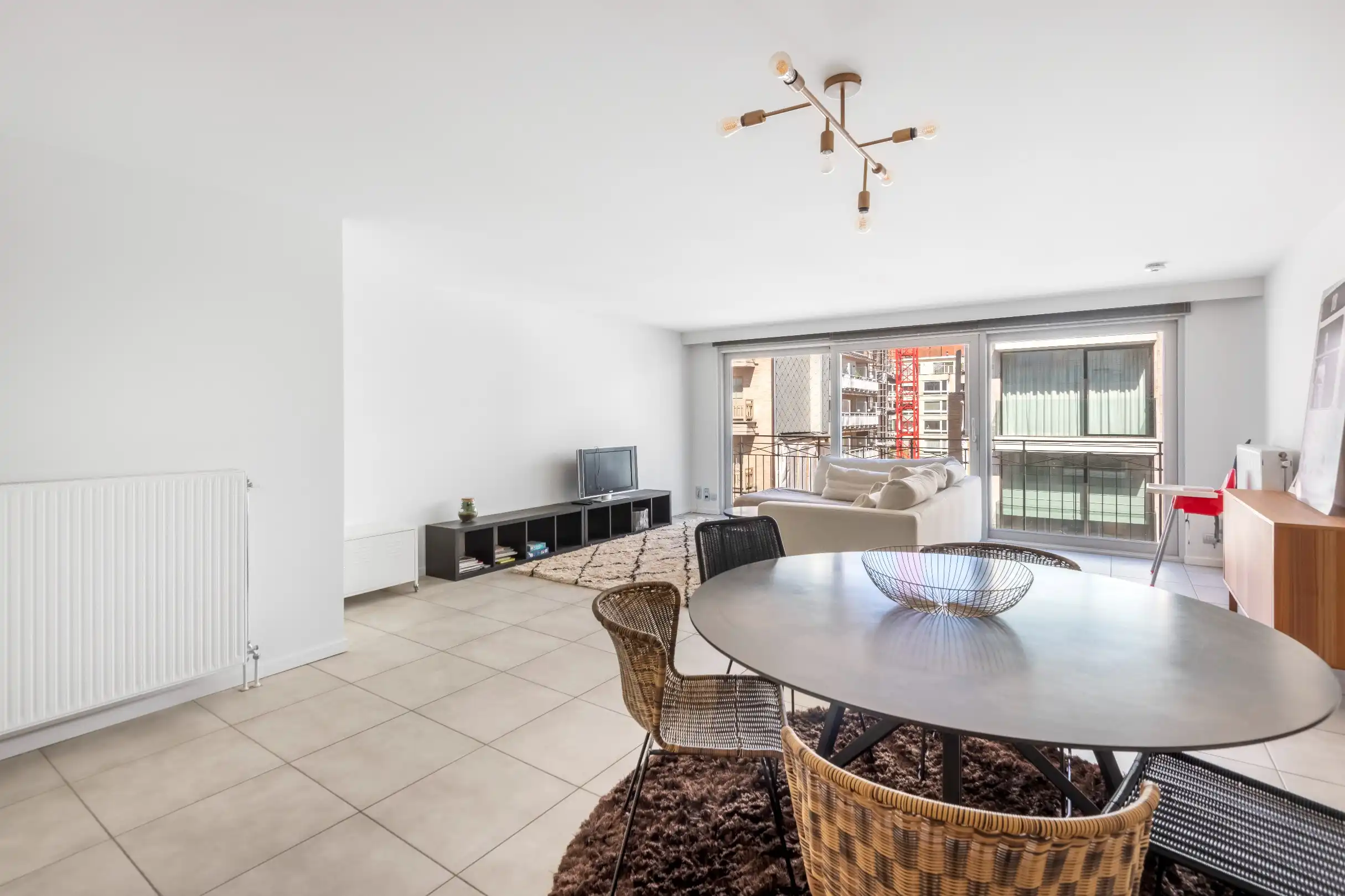 Mooi, instapklaar appartement gelegen vlakbij de Dumortierlaan en de Zeedijk. Inpandige garage te koop ! foto 7