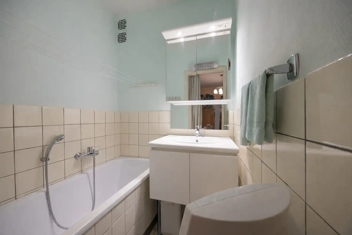 2-slaapkamer appartement in hartje Oostende foto 7