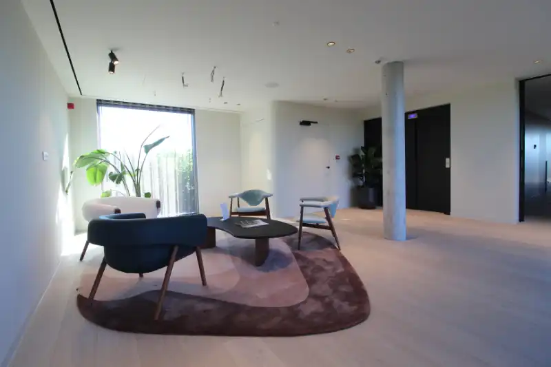 Exclusieve kantoorruimte te huur op toplocatie foto 2