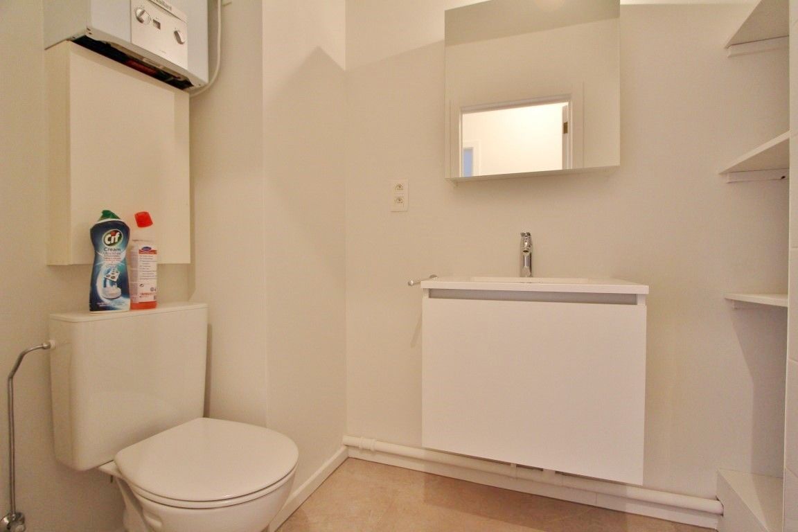 Appartement in het centrum van Sint-Truiden foto 12
