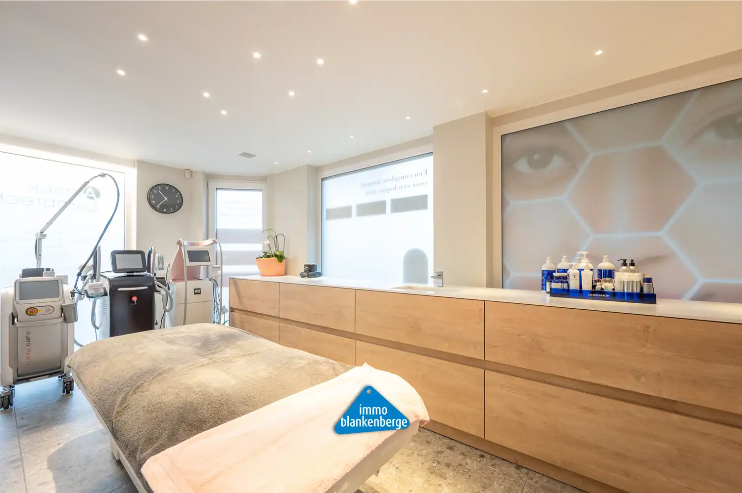 Eigendom met potentieel op toplocatie in Blankenberge foto 12