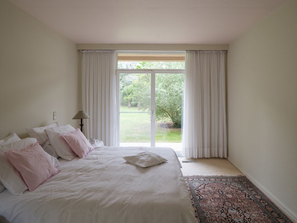 Twee uitzonderlijke bungalowvilla’s op één groen perceel van 3.241 m² in een residentiële wijk in De Pinte. foto 15