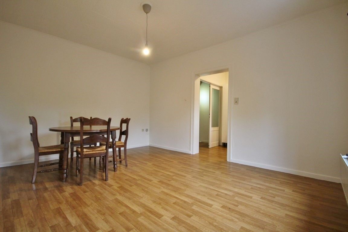Recent vernieuwd appartement te huur in één van de gezelligste dorpen rond Sint-Truiden! foto 2
