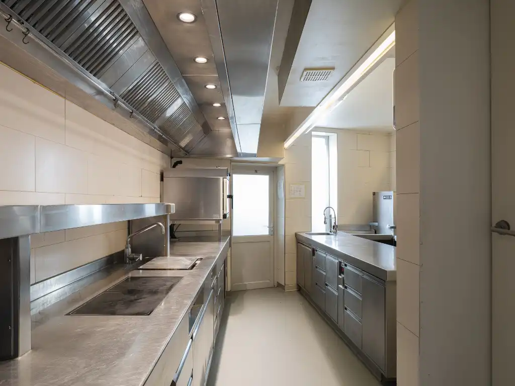 Karaktervol handelspand (restaurant + 2-slpk app) in het centrum van Gent foto 11