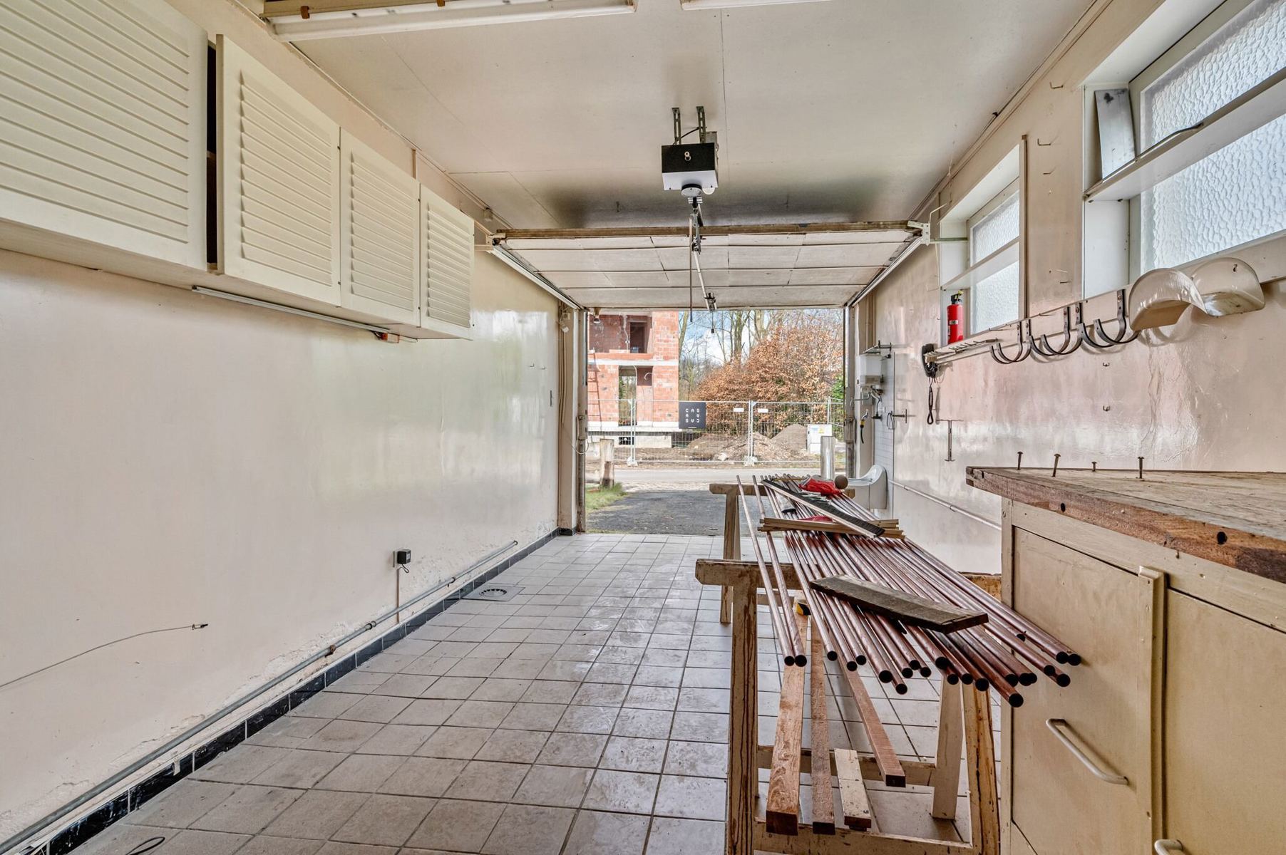 Op te frissen bungalow met zolderverdieping foto 14