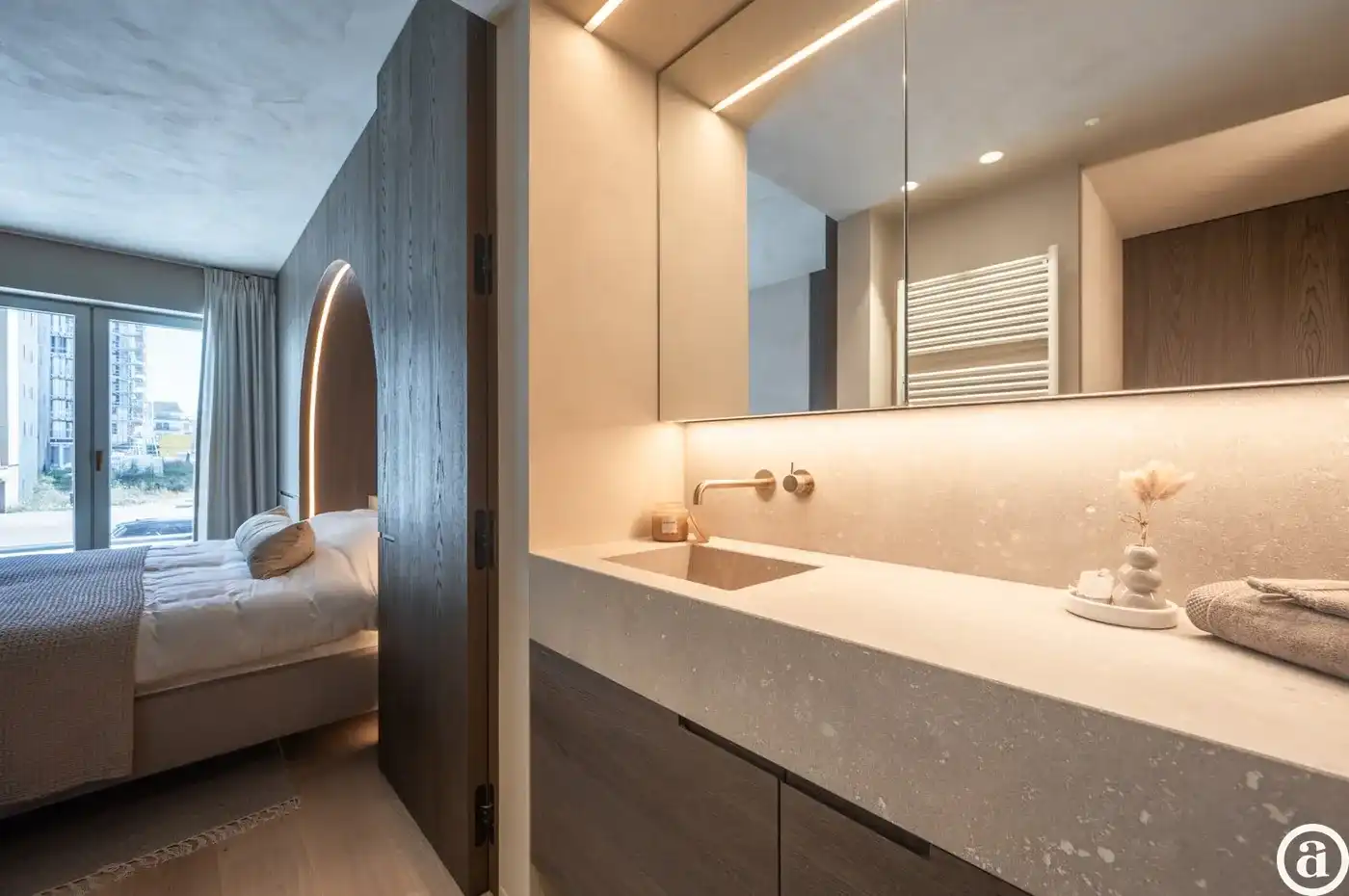 Luxueus gerenoveerd appartement met zijdelings zeezicht in Knokke foto 15