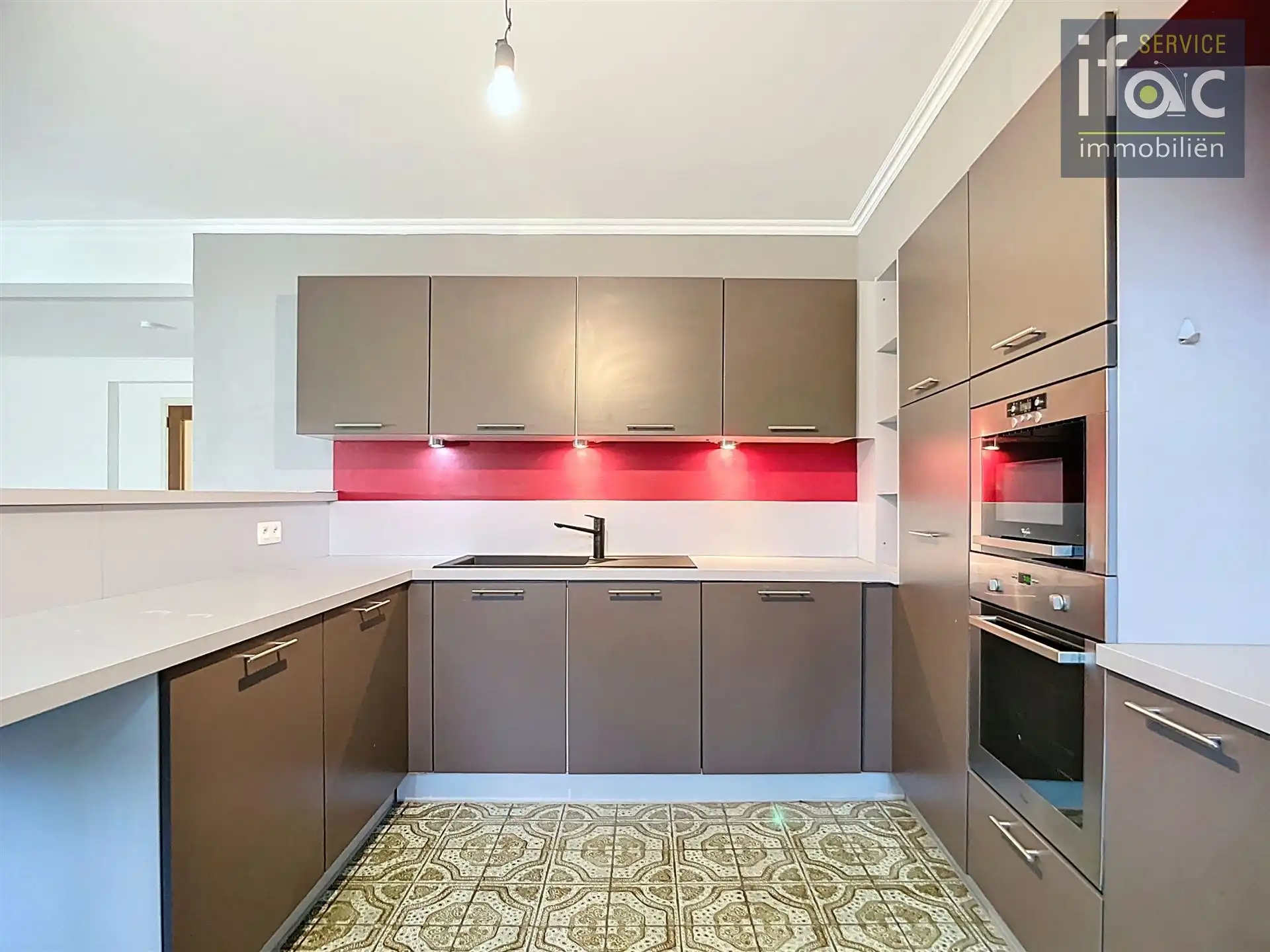 Appartement met twee slaapkamers en garagebox foto 9