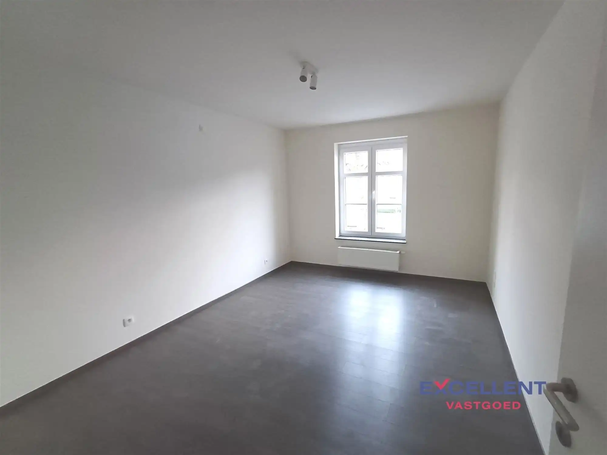 Rustig gelegen instapklaar appartement met autostaanplaats in Vinkt foto 6