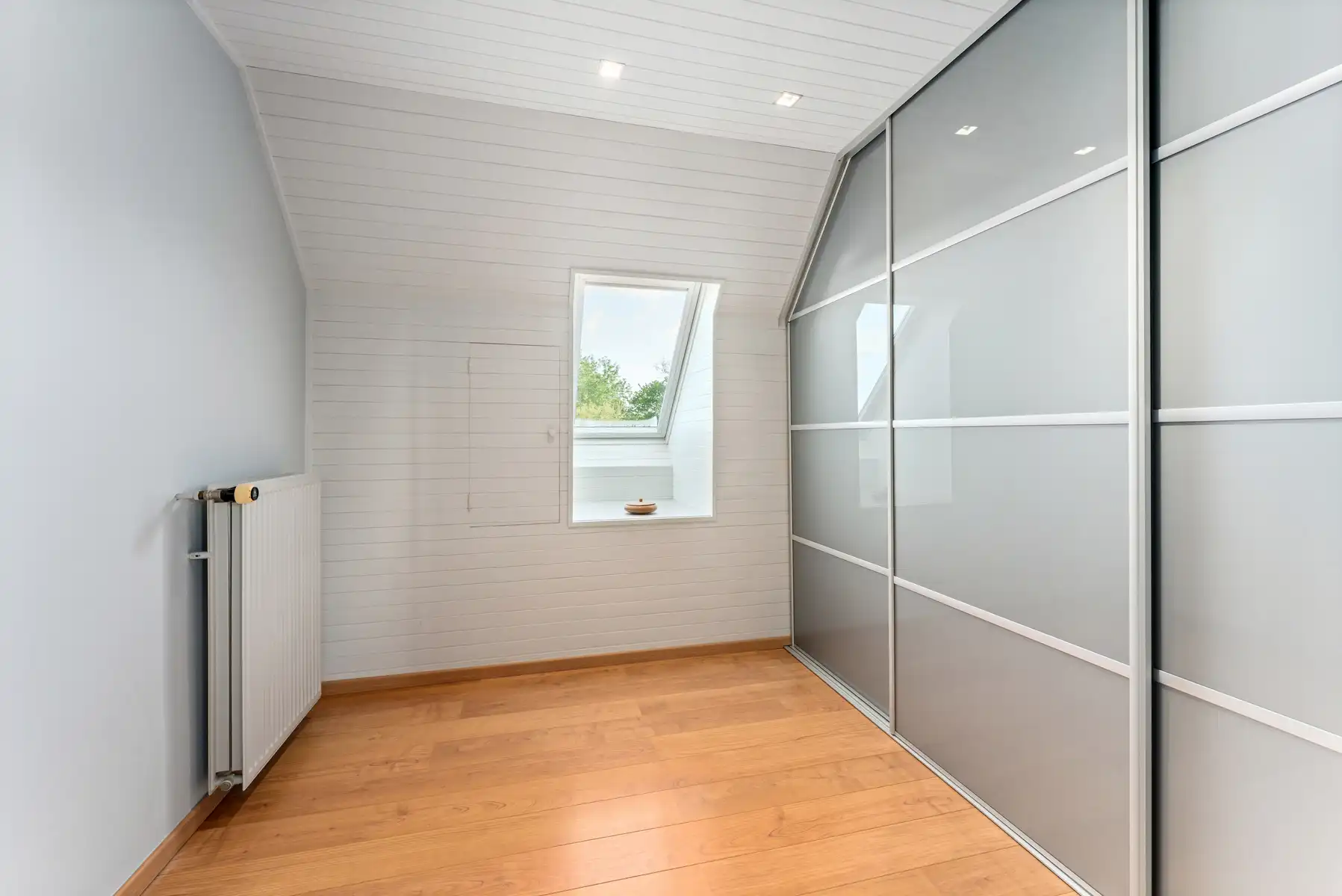 Handelsruimte met prachtige woning te koop in Roeselare! foto 14