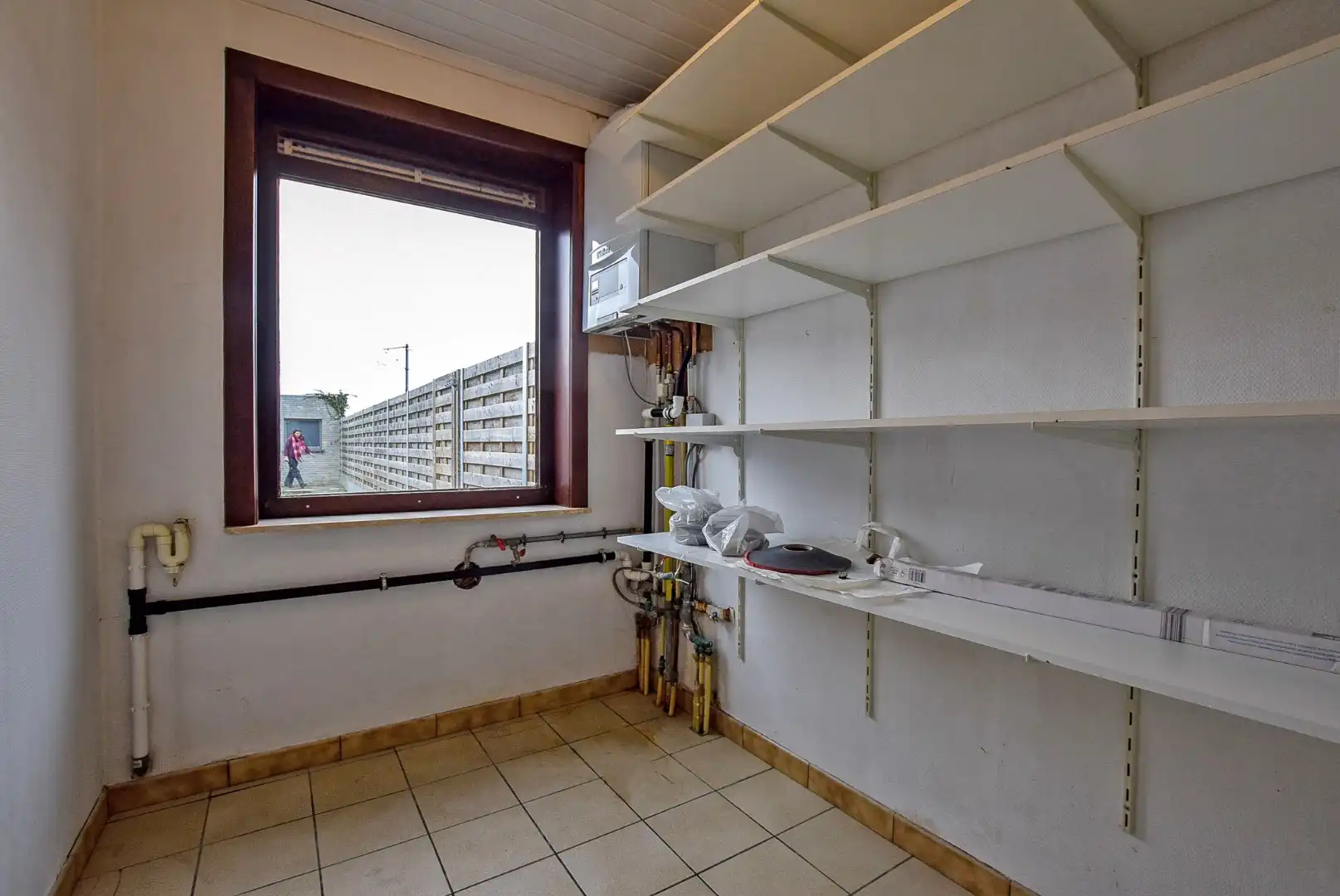 Instapklare gezinswoning met 3 slaapkamers en garage in het centrum van Diksmuide. foto 18