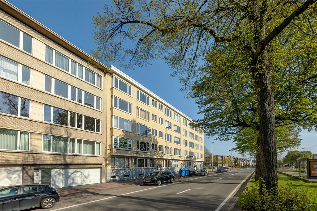 Modern 3-slpk appartement met groen zicht foto 21