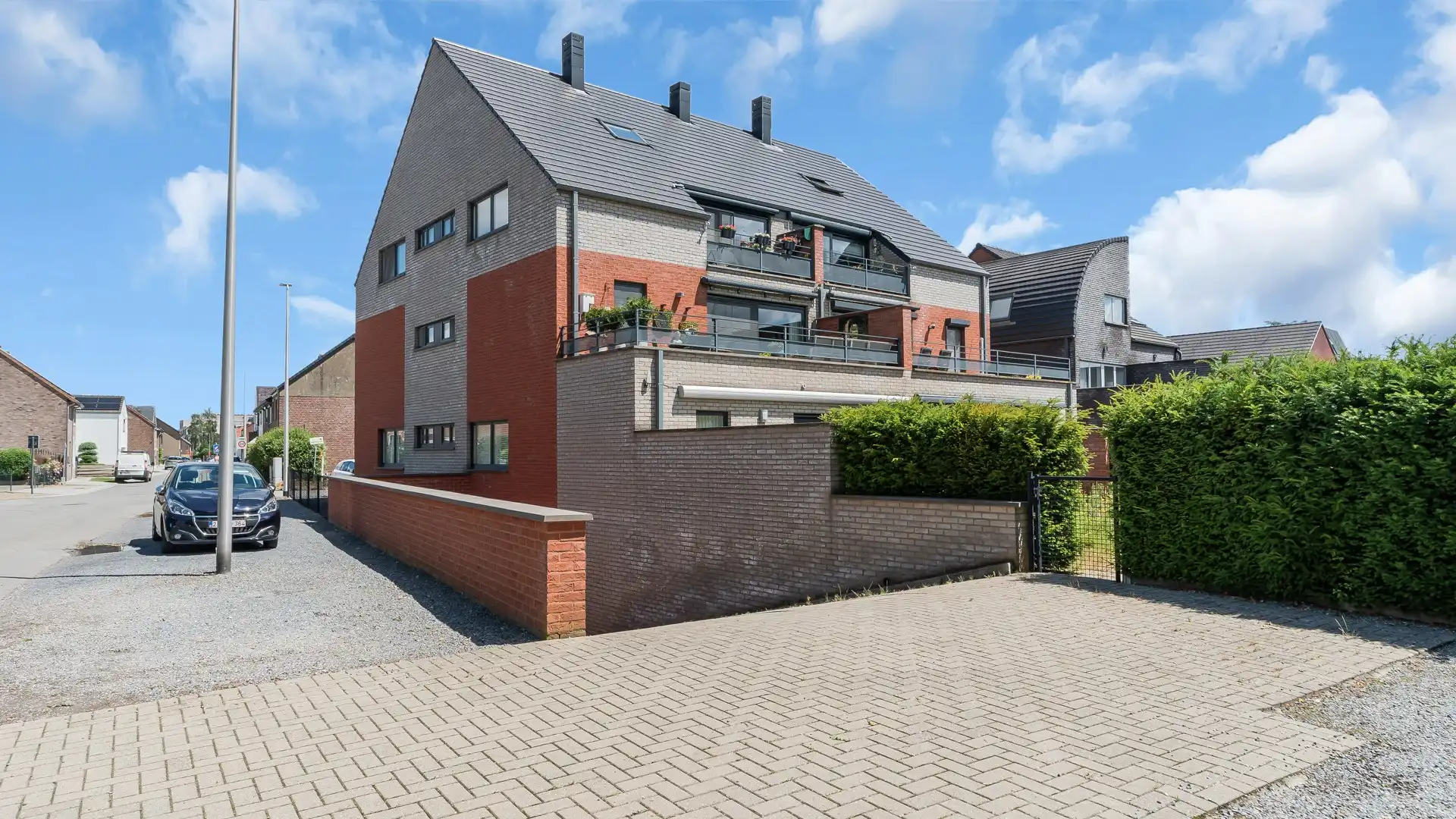 Lichtrijk, energiezuinig en instapklaar appartement met riant terras foto 19