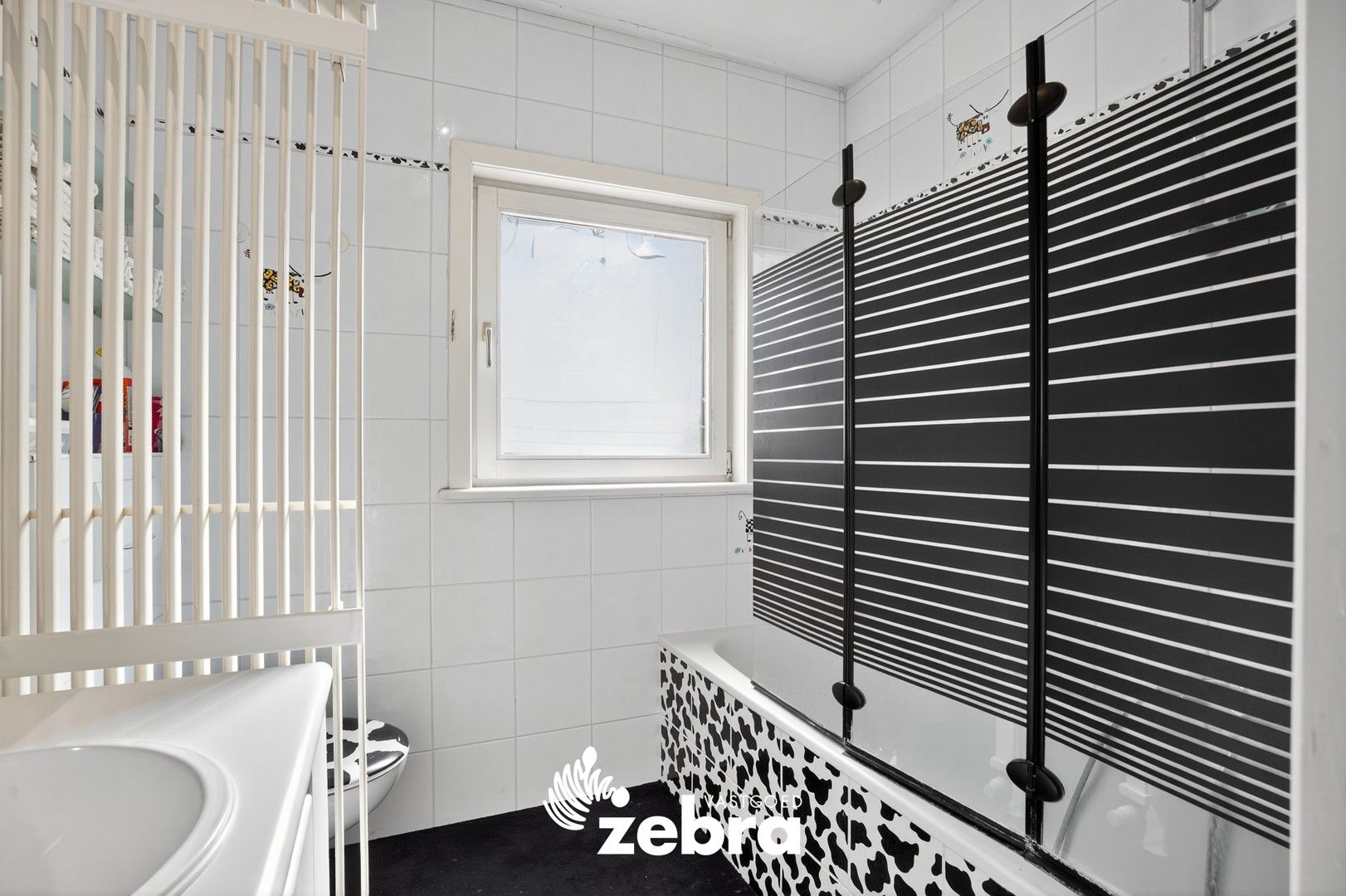 Instapklare woning met 4 slaapkamers en aanpalend stuk grond te Tielt! foto 15